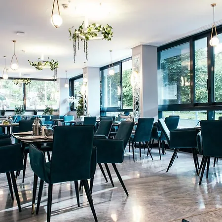 Bloom Hotel Caciulata